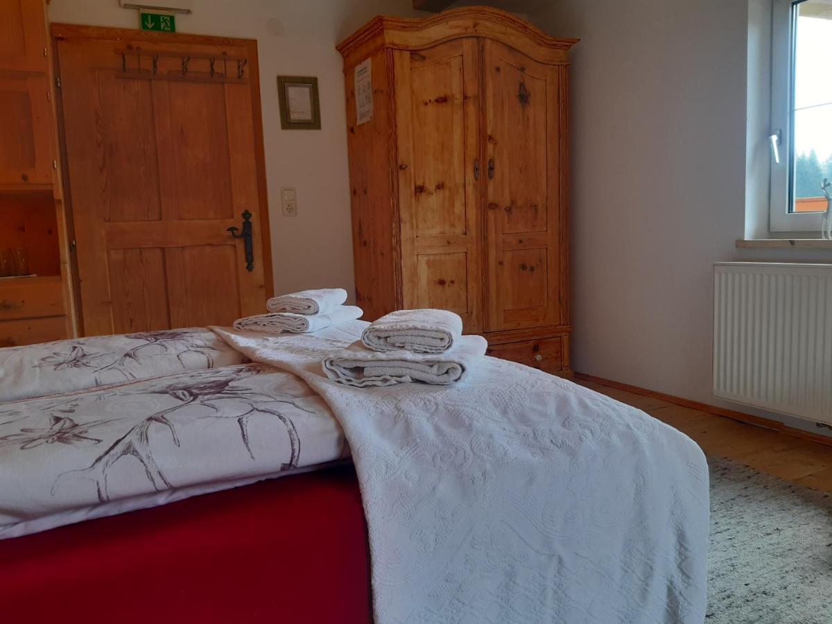 Bed & Breakfast Dolomiti Bey Haus Pinter Assling Exterior photo
